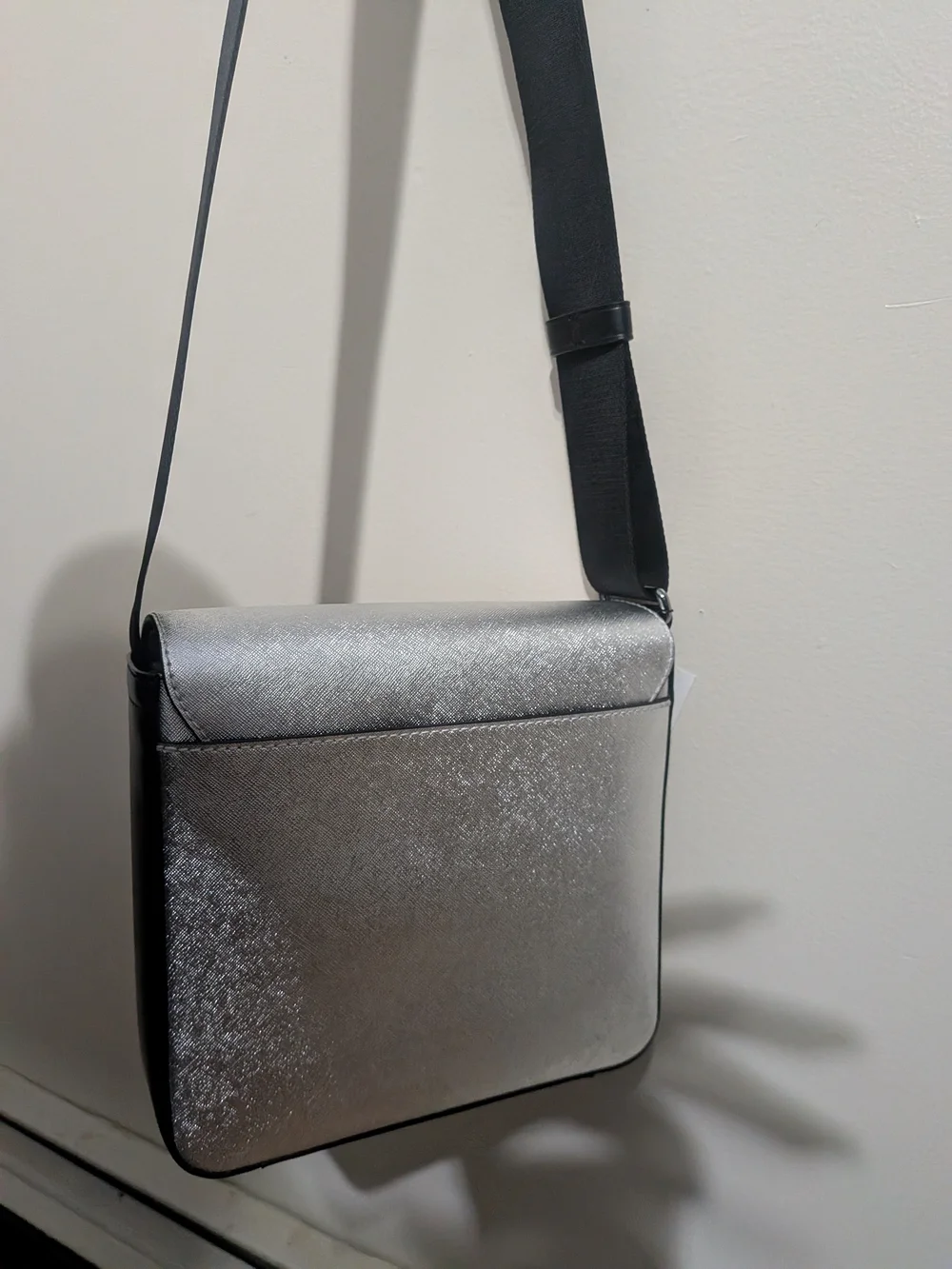 Michael Kors Silver Crossbody Bag Unisex
